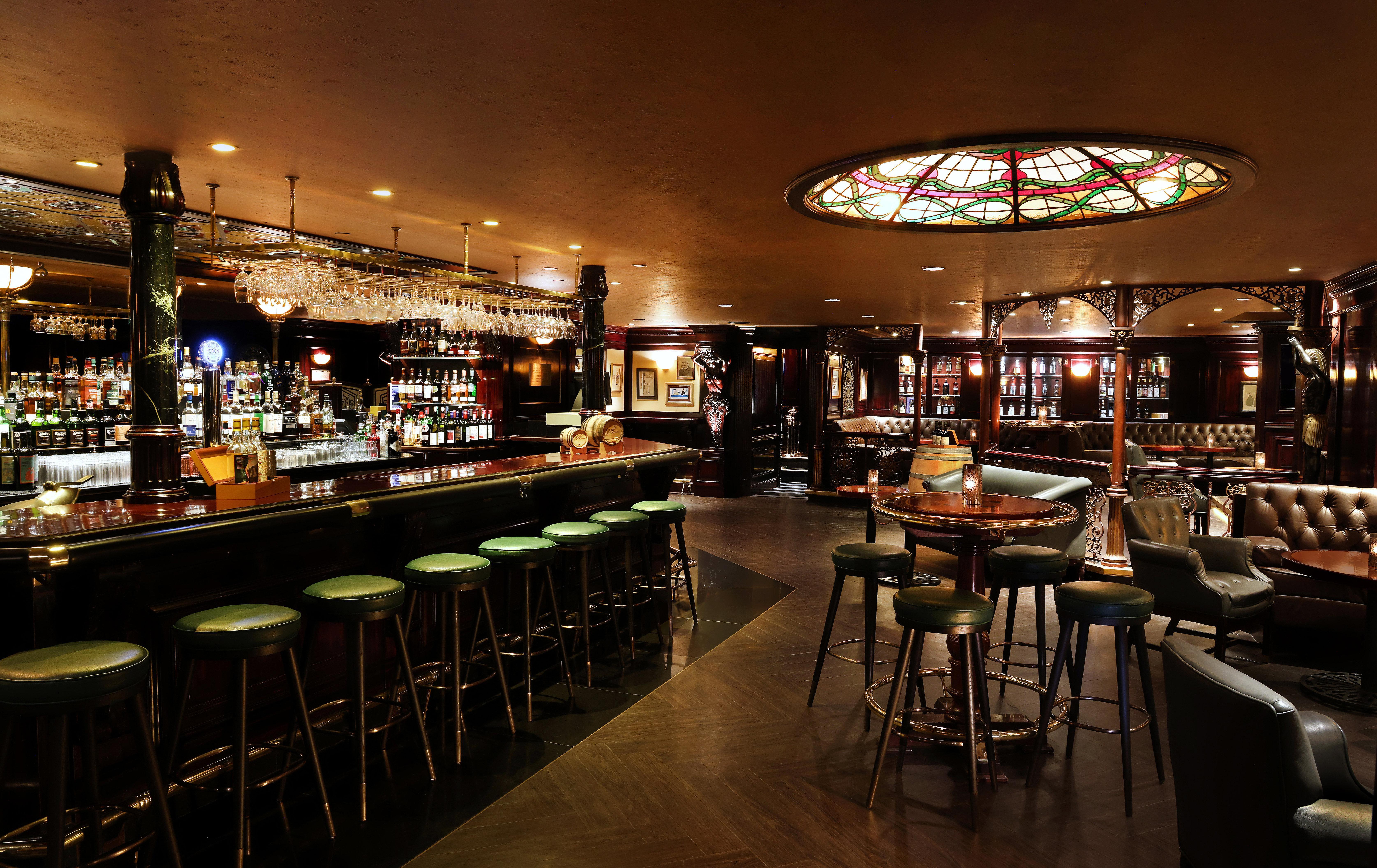 Intercontinental Grand Stanford Hong Kong By Ihg Hotel Ngoại thất bức ảnh Interior of the bar