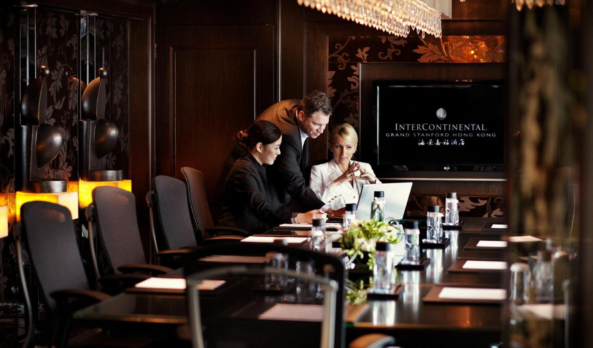 Intercontinental Grand Stanford Hong Kong By Ihg Hotel Ngoại thất bức ảnh Meeting room at InterContinental Tokyo