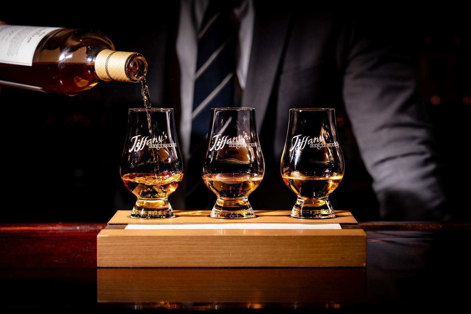 Intercontinental Grand Stanford Hong Kong By Ihg Hotel Ngoại thất bức ảnh Whisky tasting