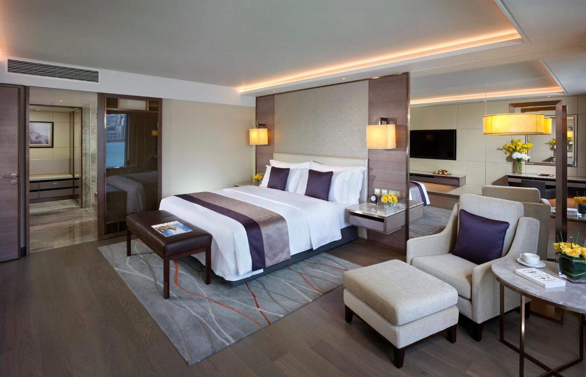 Intercontinental Grand Stanford Hong Kong By Ihg Hotel Ngoại thất bức ảnh A suite at the Conrad Hong Kong
